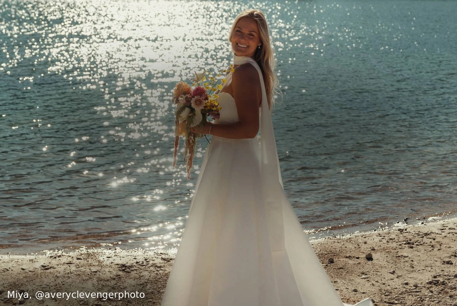 Photo of the real bride - Mobile Image