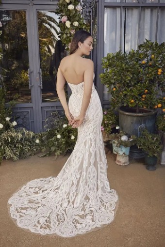 Casablanca Bridal Maddy #1 Ivory/Nude/Ivory thumbnail