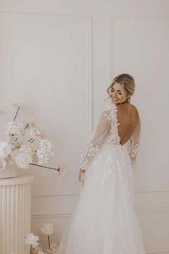 Sarah Alouache Belle #1 Ivory thumbnail