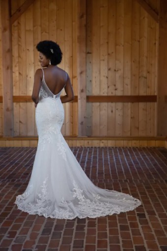 Essense of Australia D3477 #0 default (IVRM-PL) Ivory Lace & Tulle over Rum Gown w Porcelain Tulle Plunge thumbnail