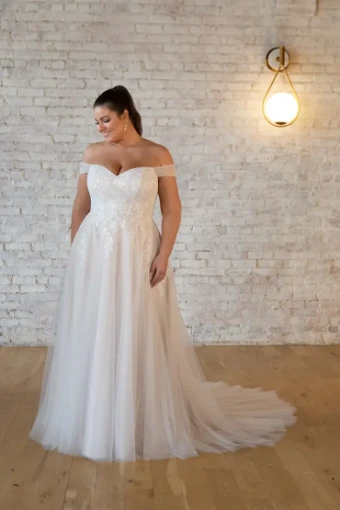 Stella York 7509 #4 (IV-BC) Ivory Lace and Tulle over Biscotti Gown thumbnail