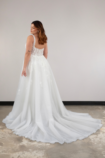 Essense of Australia D4030 #4 default Ivory/Rum thumbnail